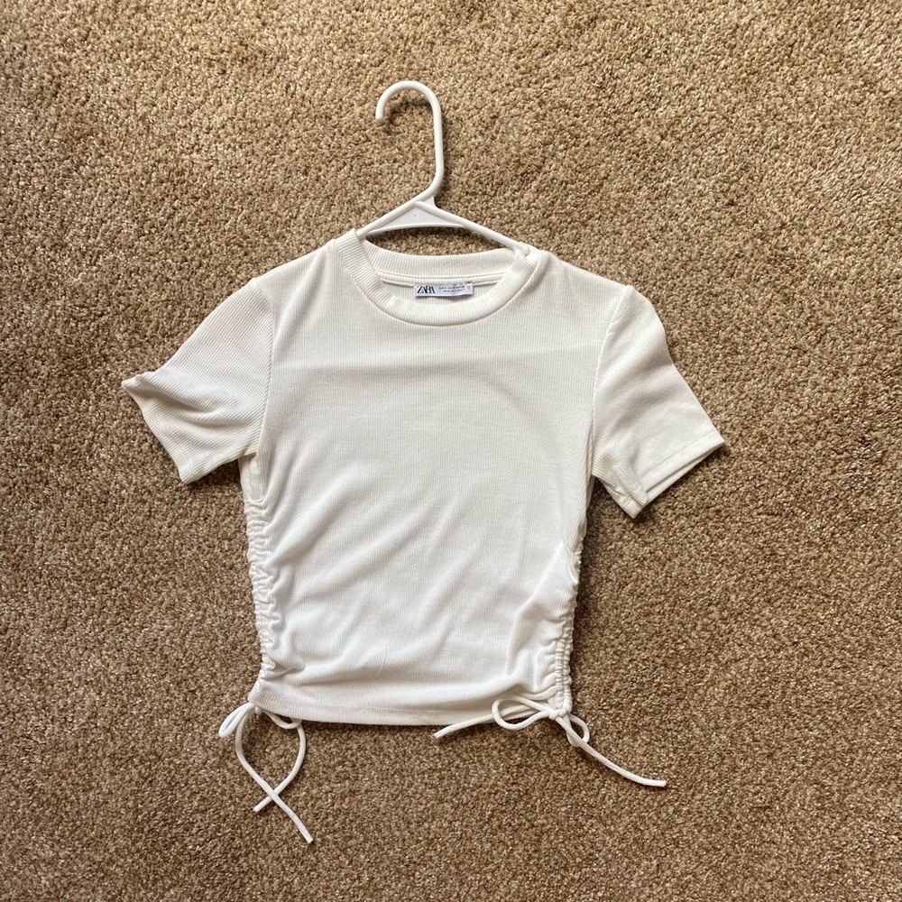 White zara ruched ribbed top